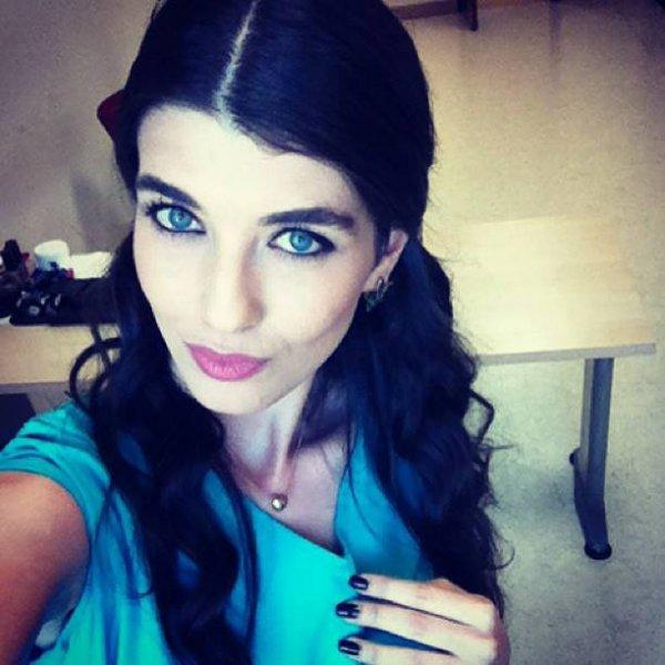 Güzel oyuncu Aslıhan Güner'in Instagram fotoğrafları 