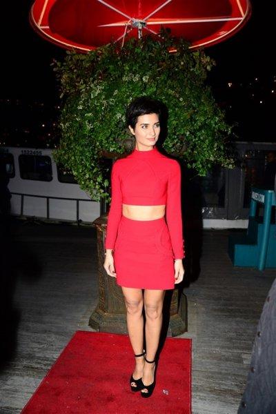 Tuba Büyüküstün: Saçımı en çok annem beğendi