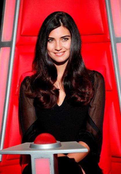 Tuba Büyüküstün: Saçımı en çok annem beğendi