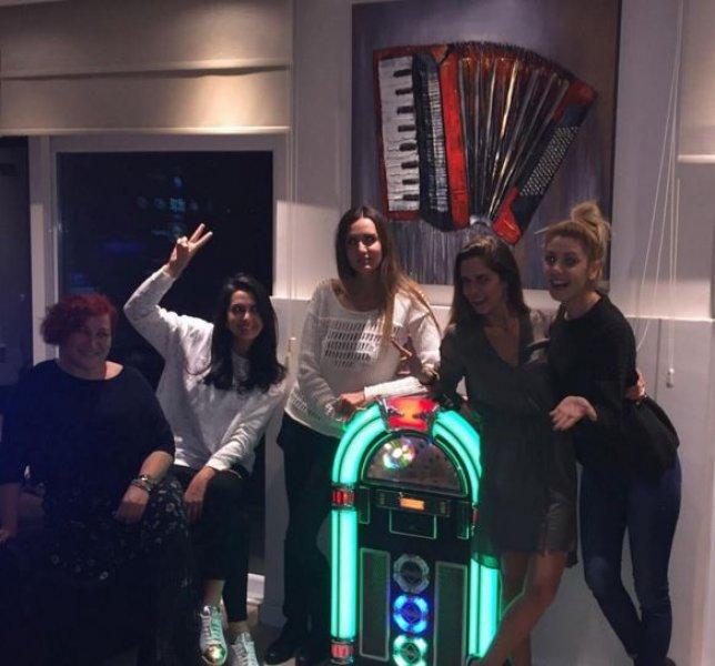 Ünlülerin objektifinden 18 Kasım Instagram paylaşımları 