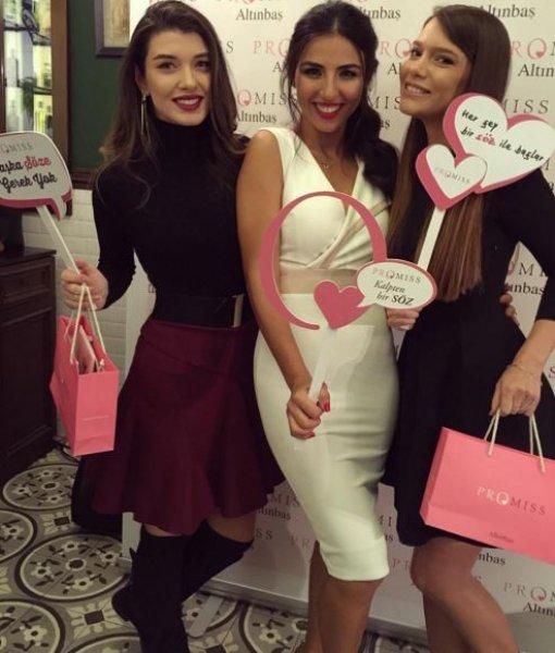 Ünlülerin objektifinden 18 Kasım Instagram paylaşımları 