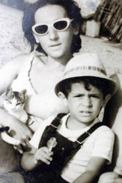 Ünlü isimler ve anneleri 