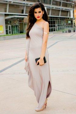 Kürt kızı Sazan Barzani