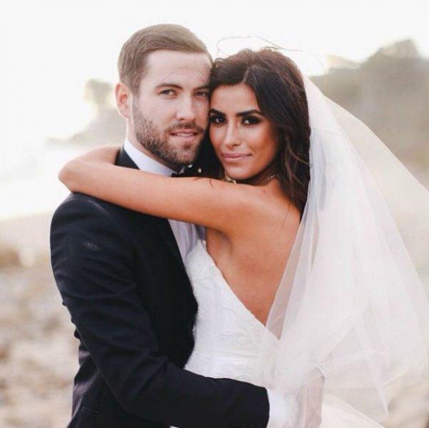 Kürt kızı Sazan Barzani