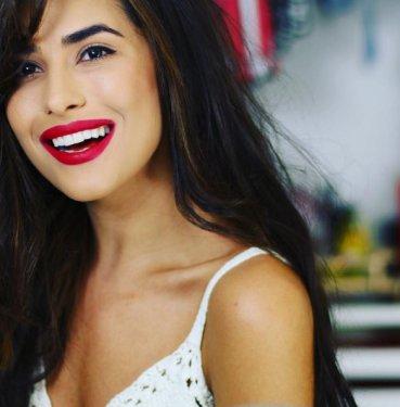 Kürt kızı Sazan Barzani