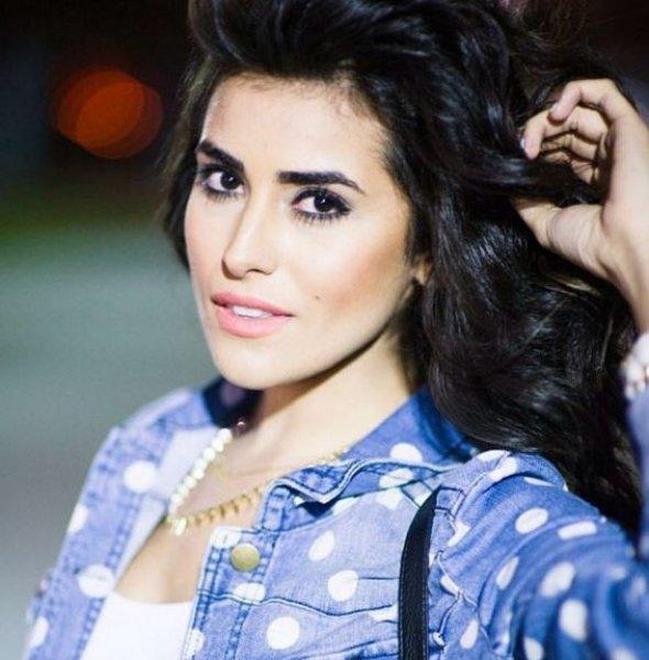 Kürt kızı Sazan Barzani