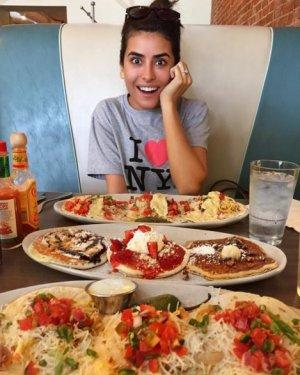 Kürt kızı Sazan Barzani