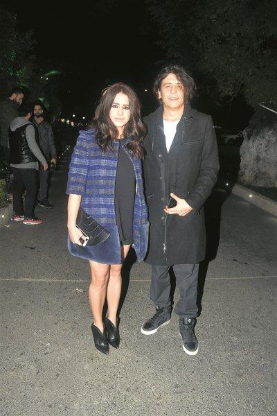 Bülent Emrah Parlak ve Burcu Gönder evlendi