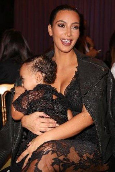 Ünlülerin hamilelik görüntüleri