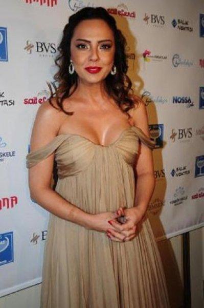 Ünlülerin hamilelik görüntüleri