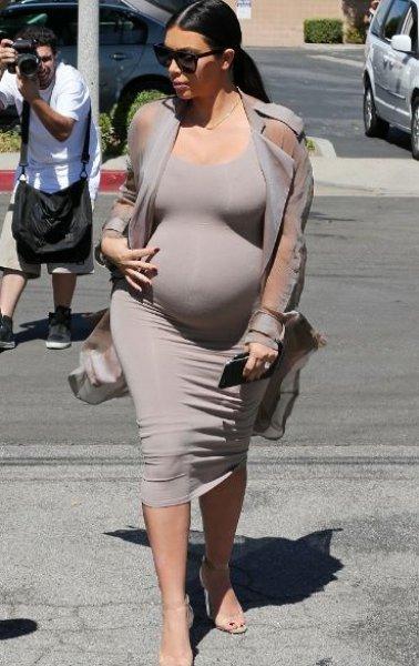 Ünlülerin hamilelik görüntüleri