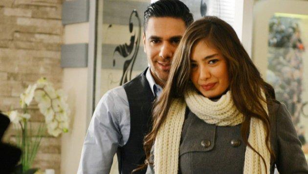 Kadir Doğulu ile Neslihan Atagül nişanlandı