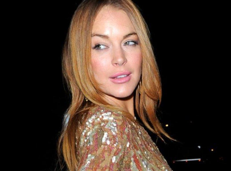 Gülümsemesini estetiğe borçlu ünlüler