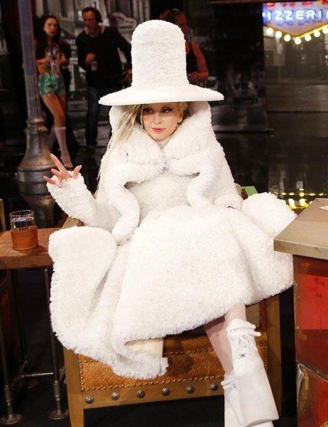Lady Gaga'nın sınırları zorlayan kostümleri 