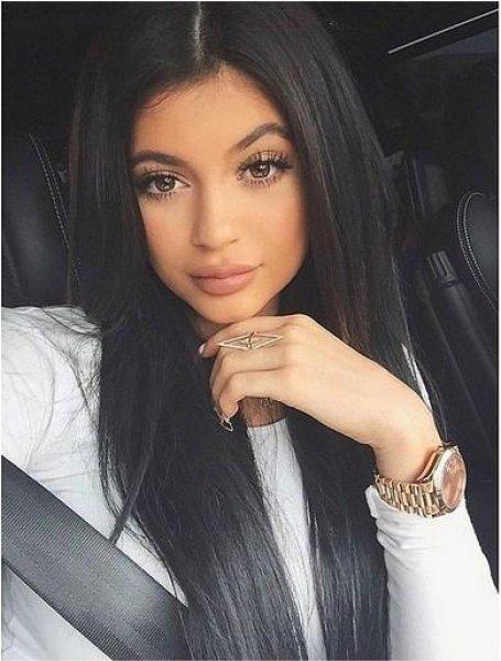 Kardashian Ailesi'nden 16 moda trendi