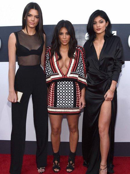 Kardashian Ailesi'nden 16 moda trendi