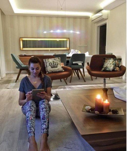 Adriana Lima'ya benzetilen İzmirli avukat 