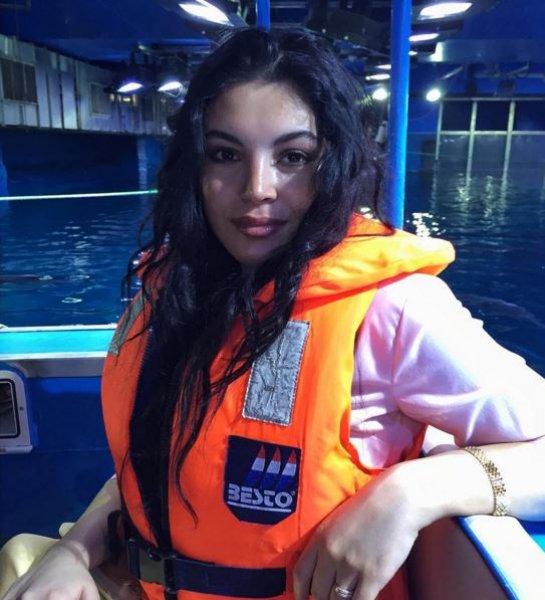 Adriana Lima'ya benzetilen İzmirli avukat 