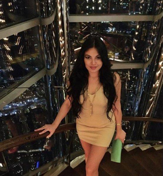 Adriana Lima'ya benzetilen İzmirli avukat 