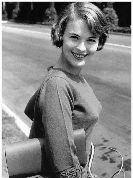 İntihar ederek hayatına son veren 21 ünlü