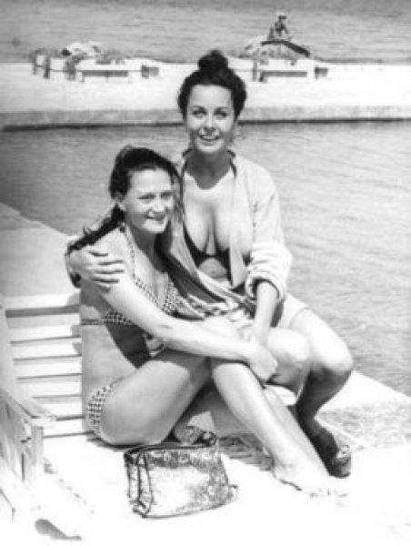 Fatma Girik'den 72. yaşına özel kutlama 