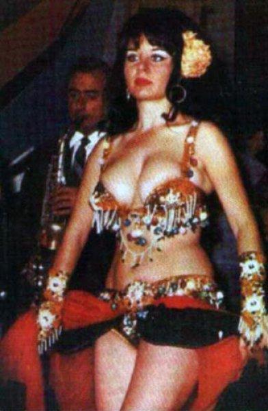 Fatma Girik'den 72. yaşına özel kutlama 