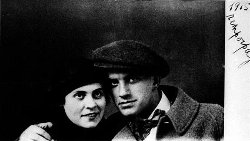 İntihar ederek hayatına son veren 21 ünlü