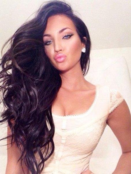 Instagram'ın yeni yıldızı Natalie Halcro 