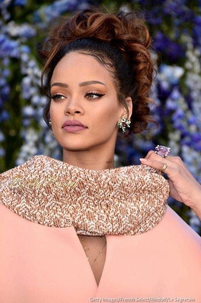 Rihanna: Benzema ve Hamilton'la sadece seviştim