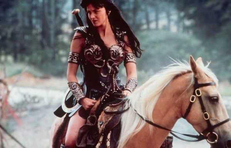 Zeyna'ya hayat veren oyuncu Lucy Lawless'ın değişimi 