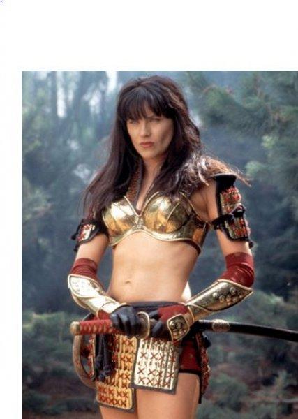 Zeyna'ya hayat veren oyuncu Lucy Lawless'ın değişimi 