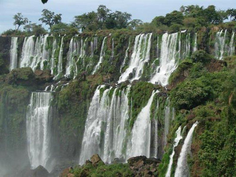 Dünyanın en görkemli akarsuyu: Victoria Şelalesi