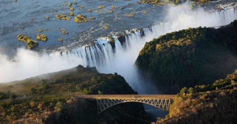 Dünyanın en görkemli akarsuyu: Victoria Şelalesi