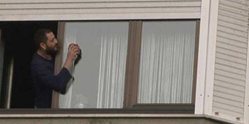 Ev işleri yapan ünlü isimler 