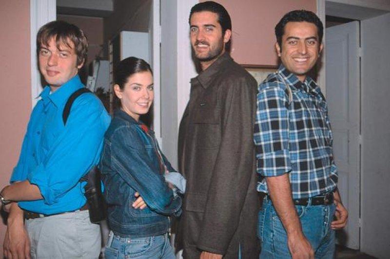 90'ların en çok izlenen efsane dizileri 