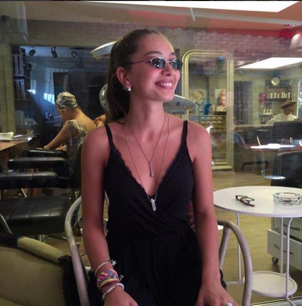 Neslihan Atagül'ün gözaltı torbalarından kurtuldu