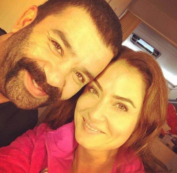 Ceyda Düvenci ve Bülent Şakrak evlendi