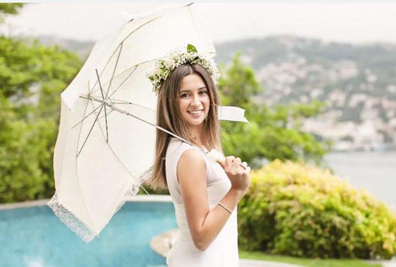 Buse Terim düğün fotoğraflarını paylaştı