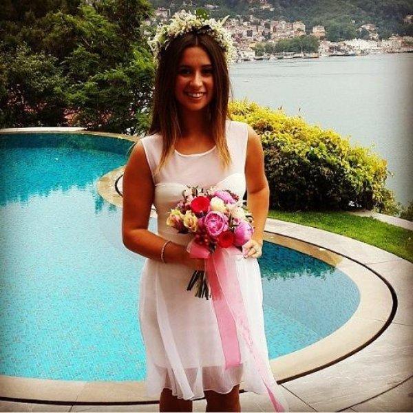 Buse Terim düğün fotoğraflarını paylaştı