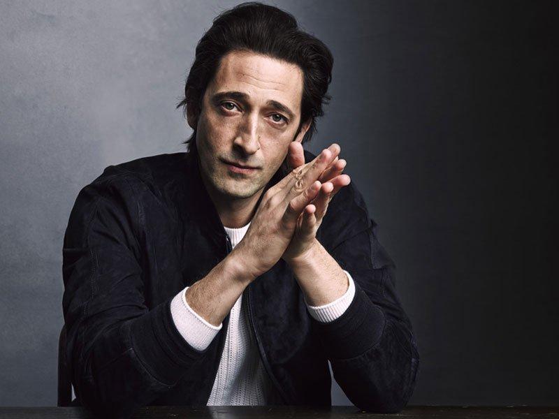 Hiç evlenmeyen ünlü isimler