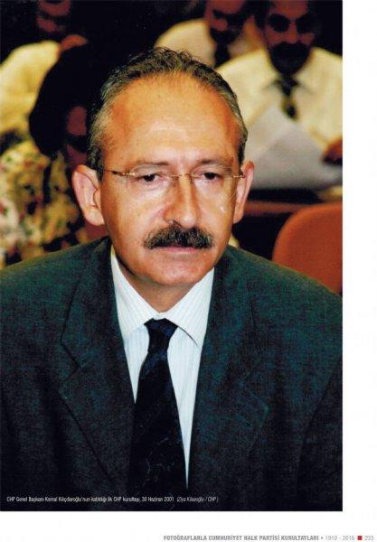 CHP'den kurultaya özel albüm