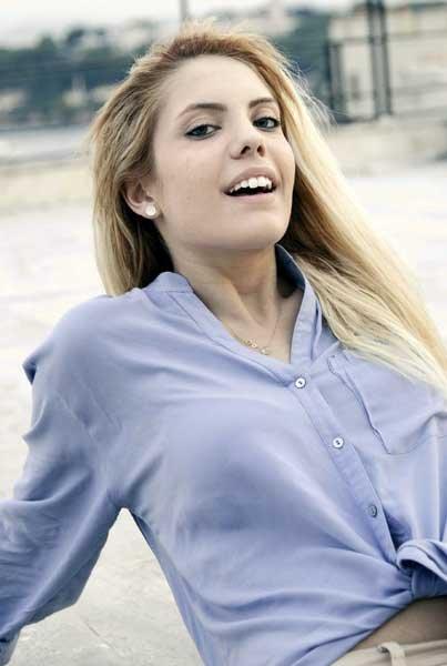 Güzel oyuncu Eda Ece sorguya çekildi 