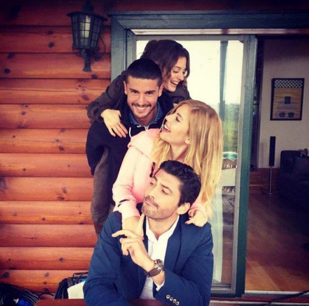 Güzel oyuncu Eda Ece sorguya çekildi 