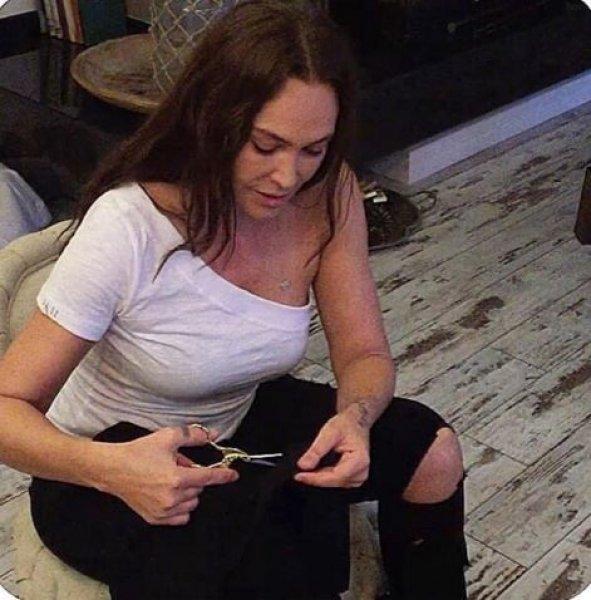 Hülya Avşar kızı Zehra'ya cip aldı