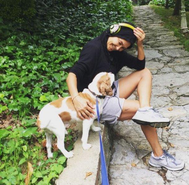 Hülya Avşar kızı Zehra'ya cip aldı