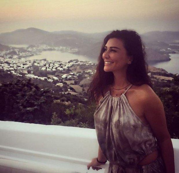 Selen Görgüzel'den Hamdi Alkan'a romantık mesaj