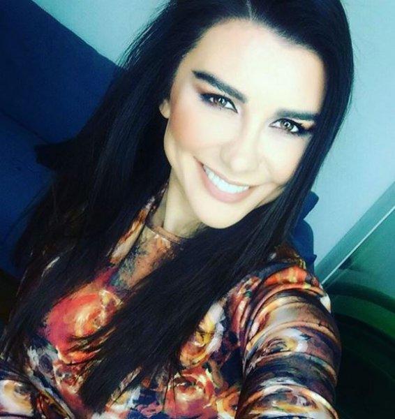 Selen Görgüzel'den Hamdi Alkan'a romantık mesaj