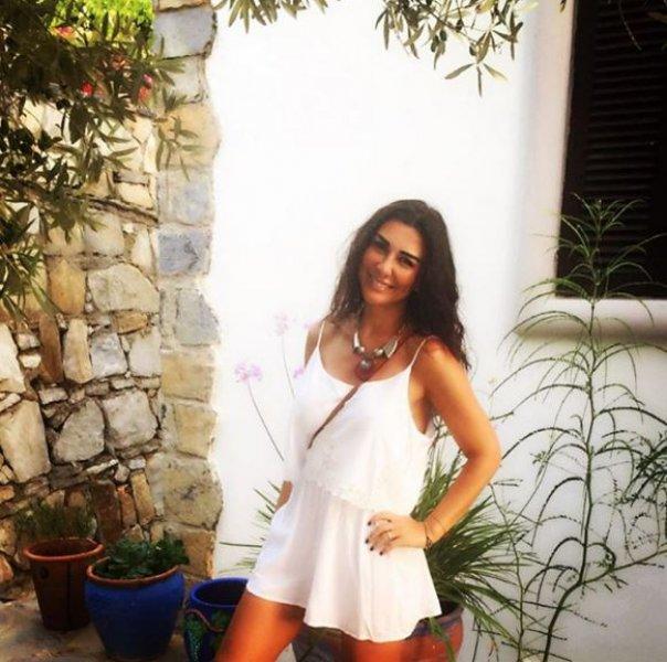 Selen Görgüzel'den Hamdi Alkan'a romantık mesaj