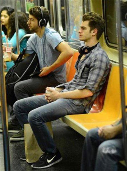Metroyu tercih eden Hollywood yıldızları - Resim 14
