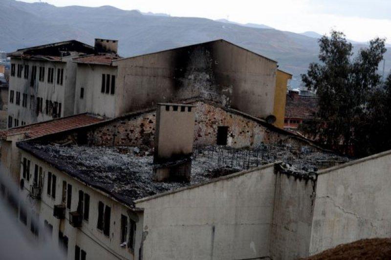 Cizre'de operasyonun 43. günü kamerada